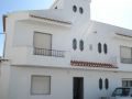 House in the centre of AlvÃ´r